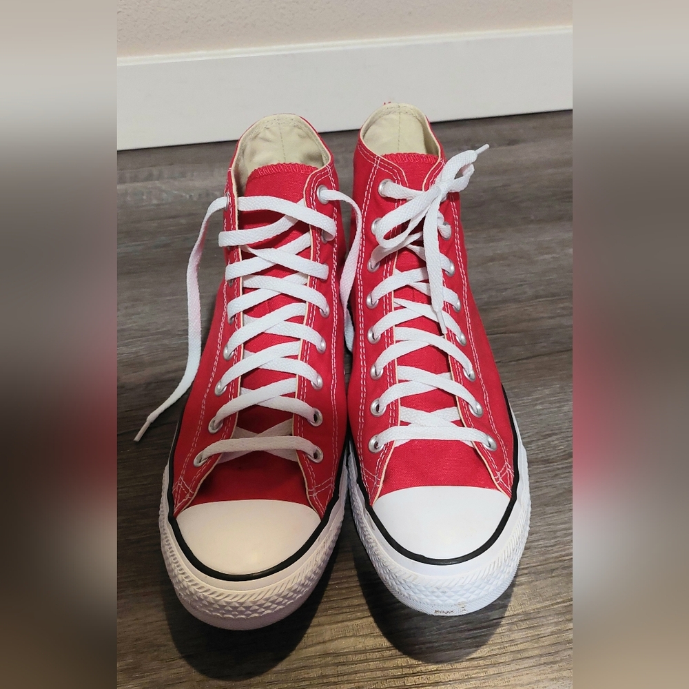 Red mens converse shoes size 10.5